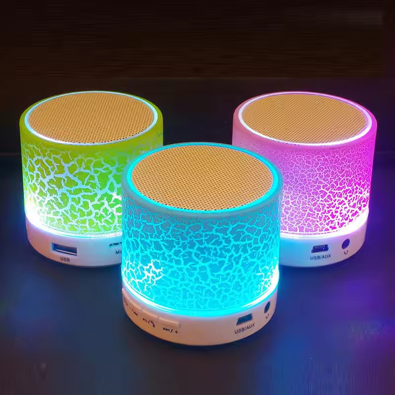 Protable A9 Wireless Bt Speaker with Led Light